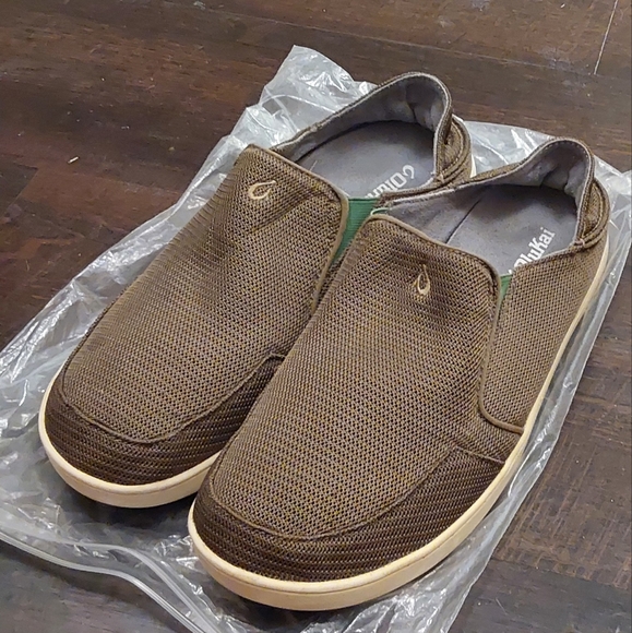 OluKai slip ons - Picture 1 of 1
